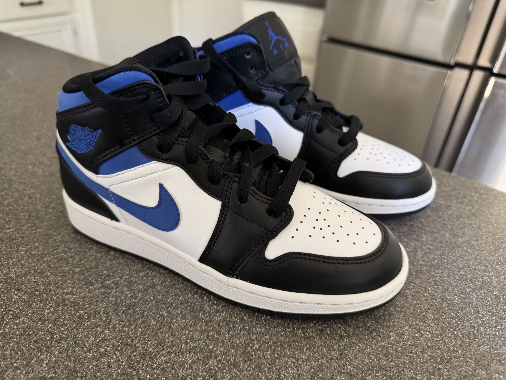 Air Jordan 1 Racer Blue Size 4.5Y