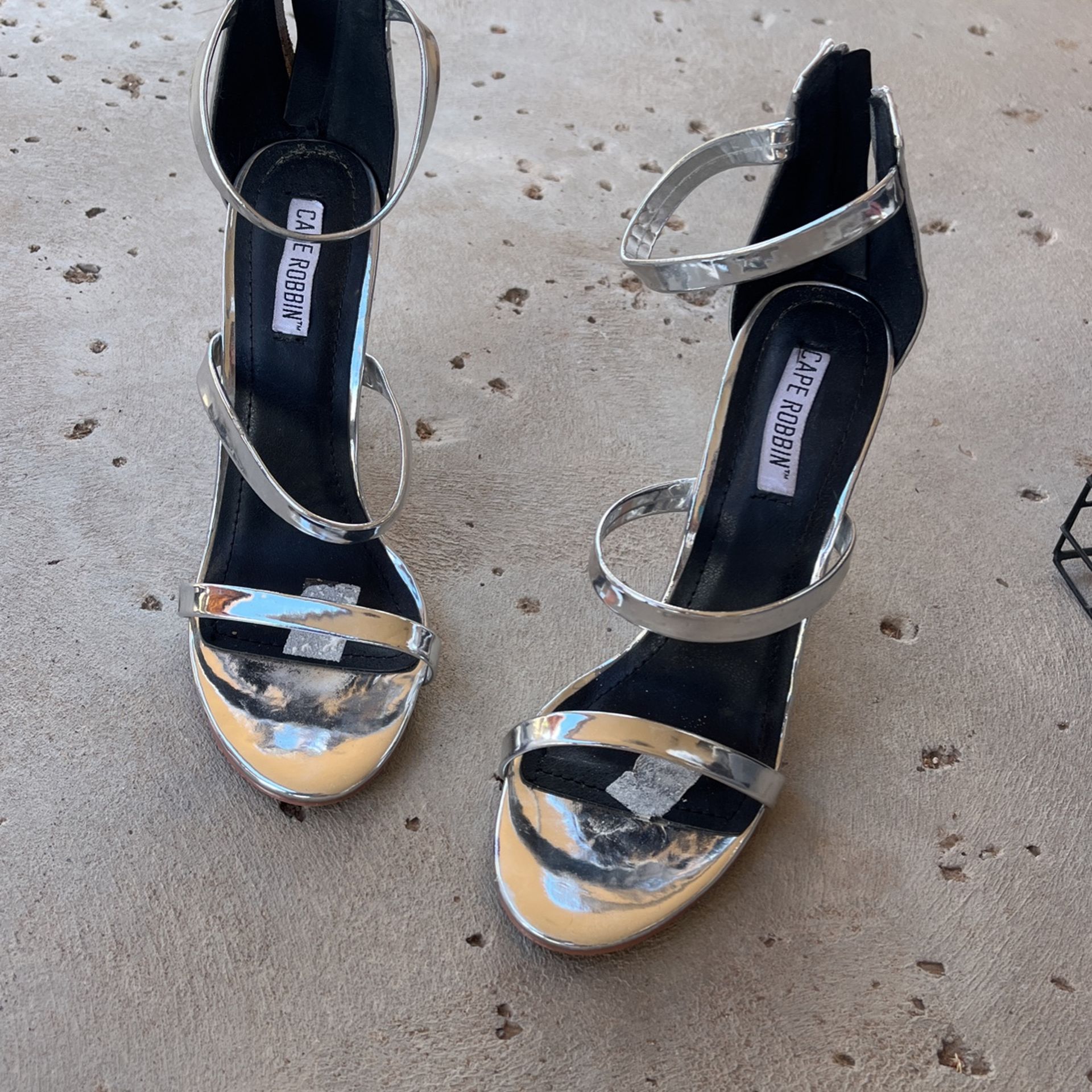 Like New  heels For Sale Size 7.5 And 8