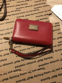 Michael kors wallet