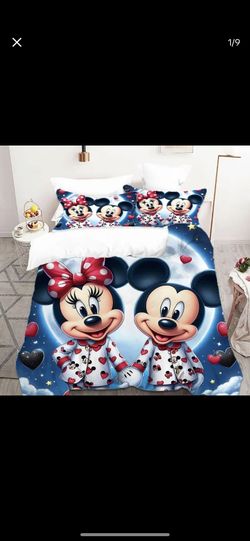 Mickey Mouse And Minnie Mouse Bedsheet