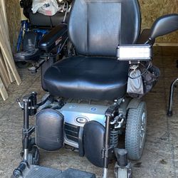Electric Wheelchair
