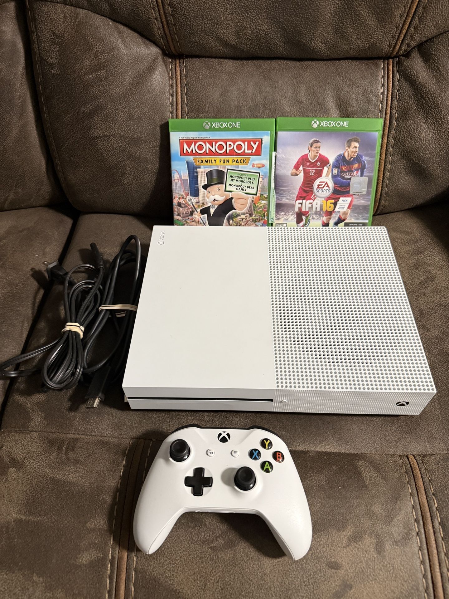 Xbox One S Console 1TB I64