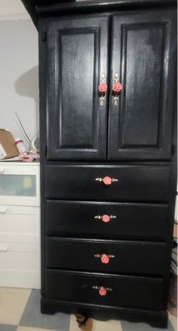 Drawers cabinet