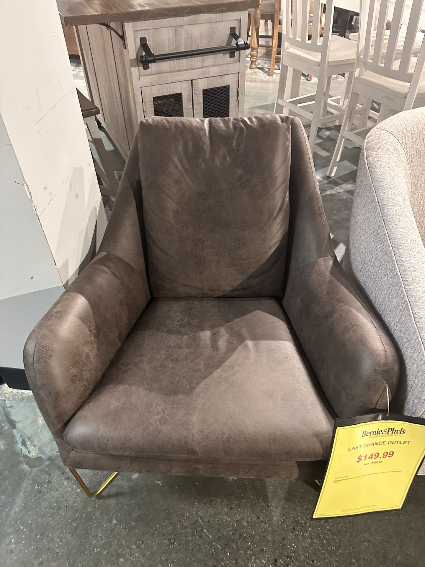 Ashley Furniture Crosshaven Accent Chair