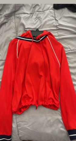 Adjustable cropped red hoodie