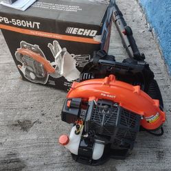 216 MPH 517 CFM 58.2cc Gas 2-Stroke Backpack Leaf Blower with Tube Throttle