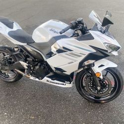 2023 Kawasaki Ninja