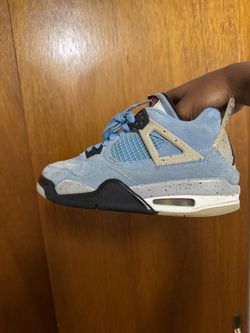 jordan 4’s size 6y