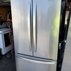 Refrigerator Whirlpool
