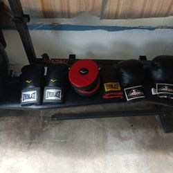 Boxing Gloves 