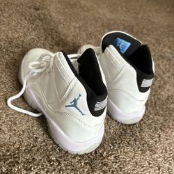 Air Jordan 11 Retro “legend Blue