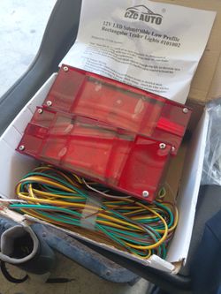Submersible trailer lights