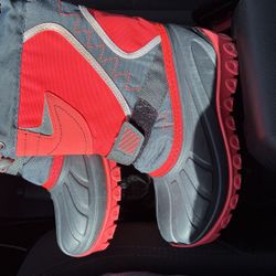 Size 1 Snow Boots