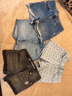 Girl shorts