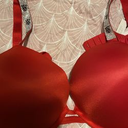 Red Victoria Secret Braw Size 38DD