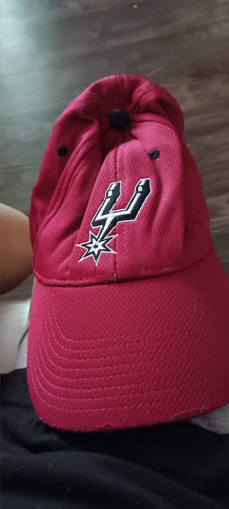 2 Hats. Spurs And Raiders. 