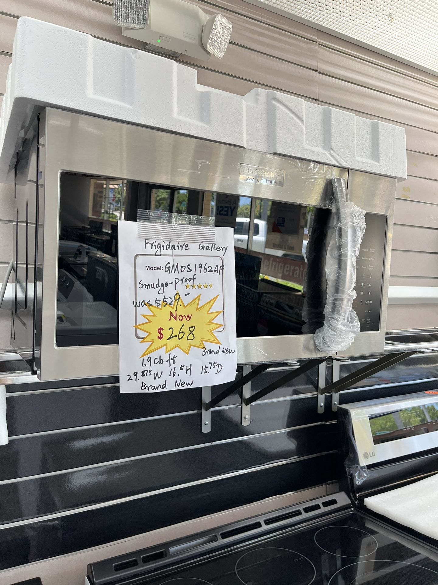 30’ Microwave Over The Range Brand New Frigidaire