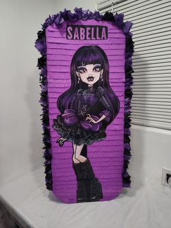 Issabat Piñatas, Any Design