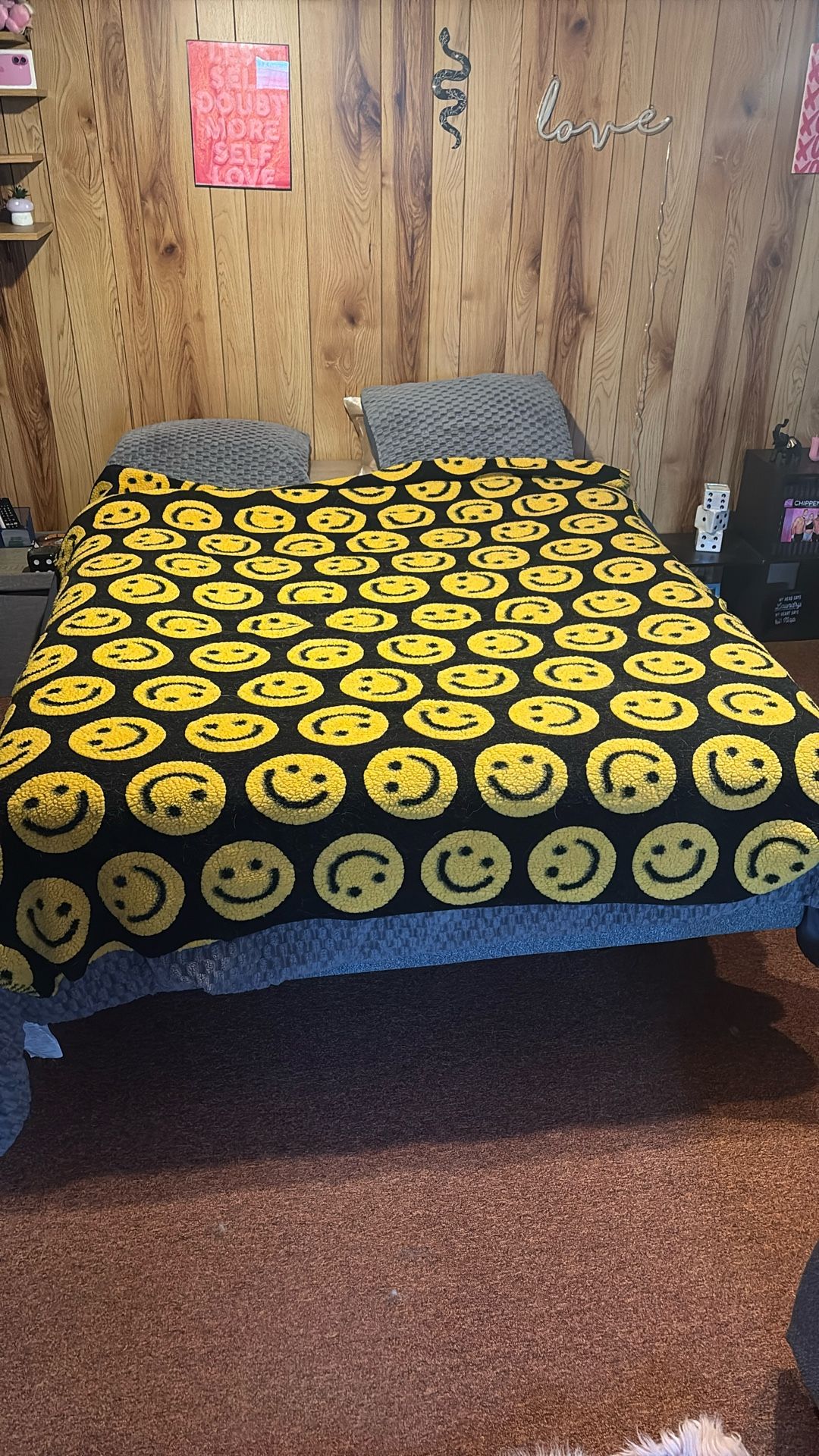 Adjustable Electronic Bed