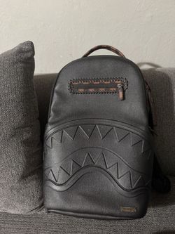 Spray, Ground, backpack, Black and brown