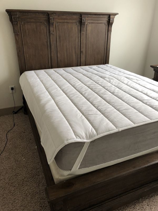 Restoration Hardware Queen Bed Frame Dresser For In Tomball Restoration Hardware Queen Bed Frame Dresser