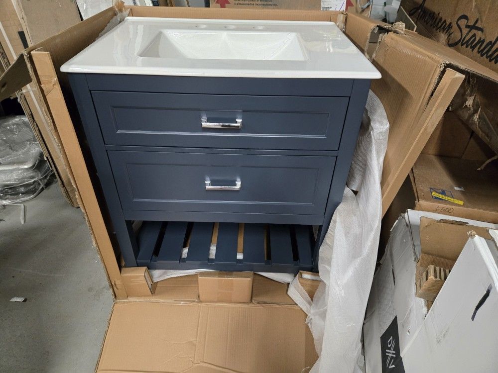 CRAFT + MAIN Lawson 30" Single Free Standing Vanity With Fireclay Top