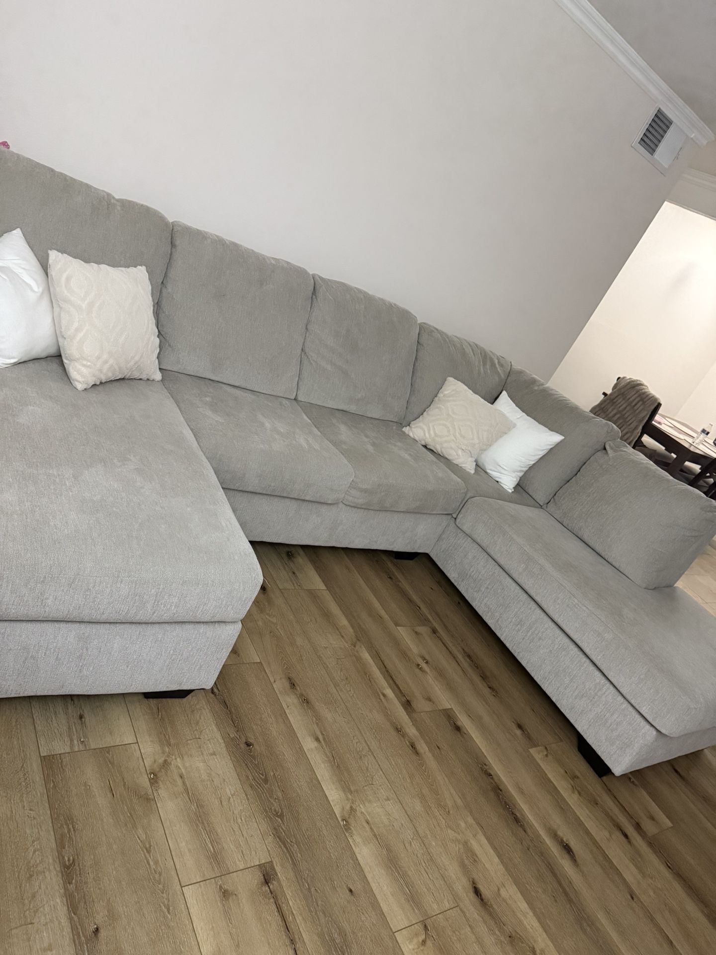 Sofa/couch 