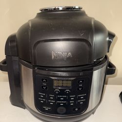 Pressure cooker