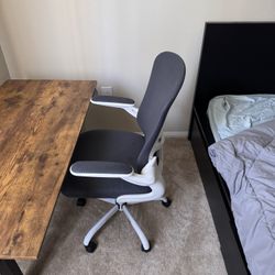 Standing Desk And Chair 