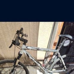 Giant Rainer 26" Bike Take It Home Good Bike Need It Gone Asap 