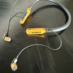 Dewalt Headphones