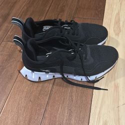 Tenis Semi Nuevos Reebok Size 11 $25 