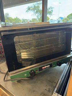 Winco ECO-500 Half Size Countertop Convection Oven, 120v