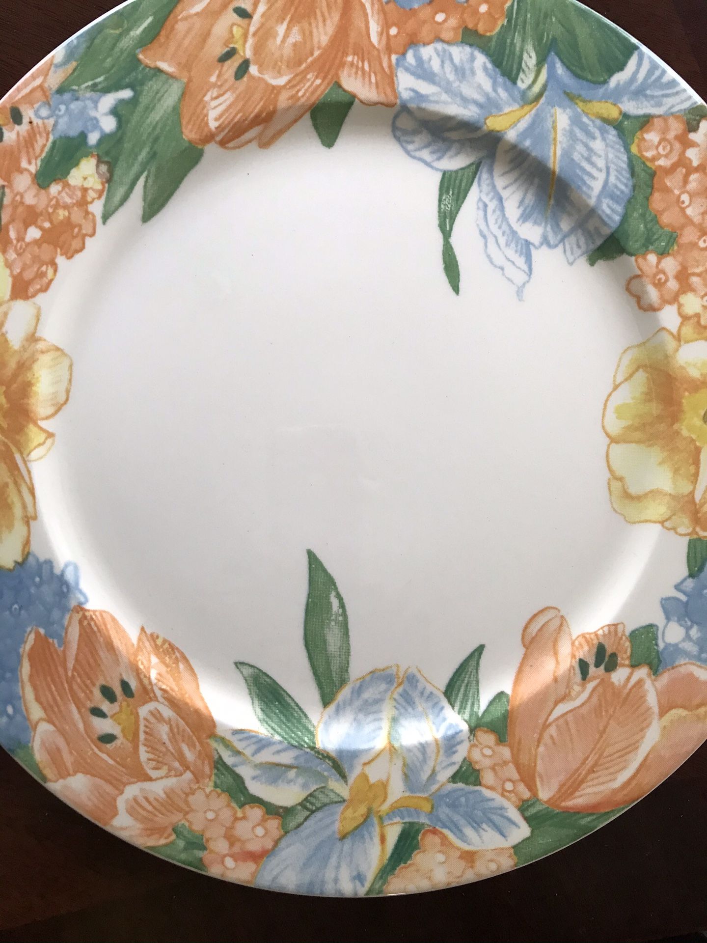 New cake plate