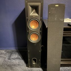 Demon Receviver And Klipsch Speakers And Subwoofer Home Theater  