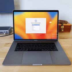 MacBook Pro 15in (mid-2017) i7 w/ Touch Bar