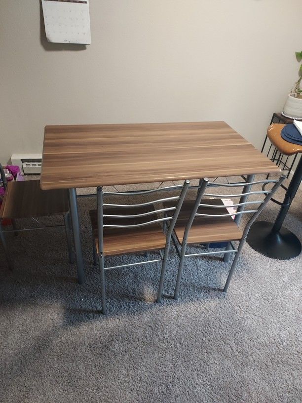 Dinning Table And 3 Chair For Sale 
