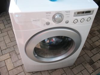 DRYER ELECTRIC WHITE WITH STAINLESS DRUM BY LG WORKS GREAT....WASHER BROKE