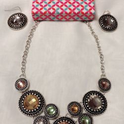 Premiere designs Necklace and Earrings Set