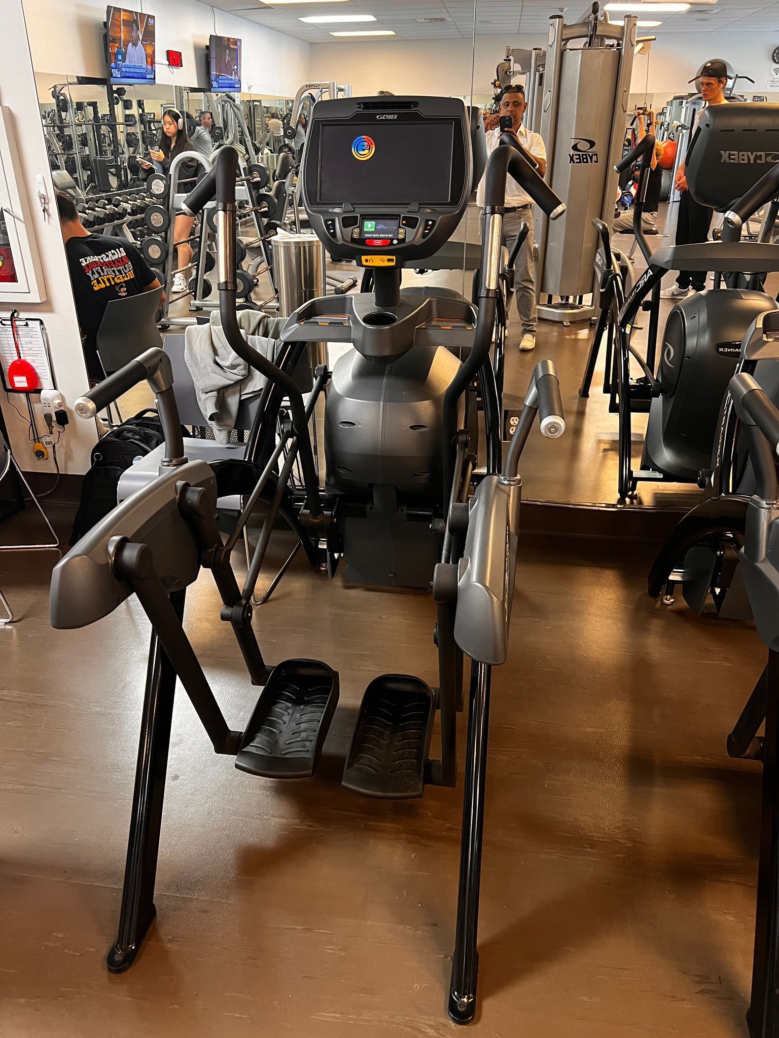 Cybex AT Total Body Arc Trainer in Great Condition! Commercial Gym Equipment.