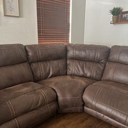 Reclining couch 