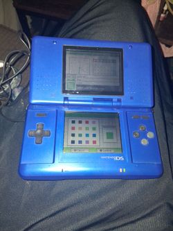 Nintendo DS Bundle Pokémon Mario Kirby GBA Games Charger Case