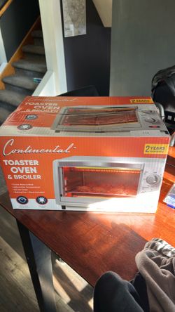 Toaster new never used
