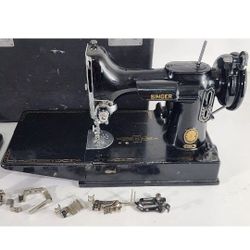 Singer Sewing Machine