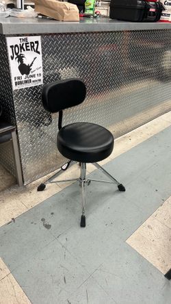 DW Drums 9000 Series Airlift Round Top Drum Throne 9100AL