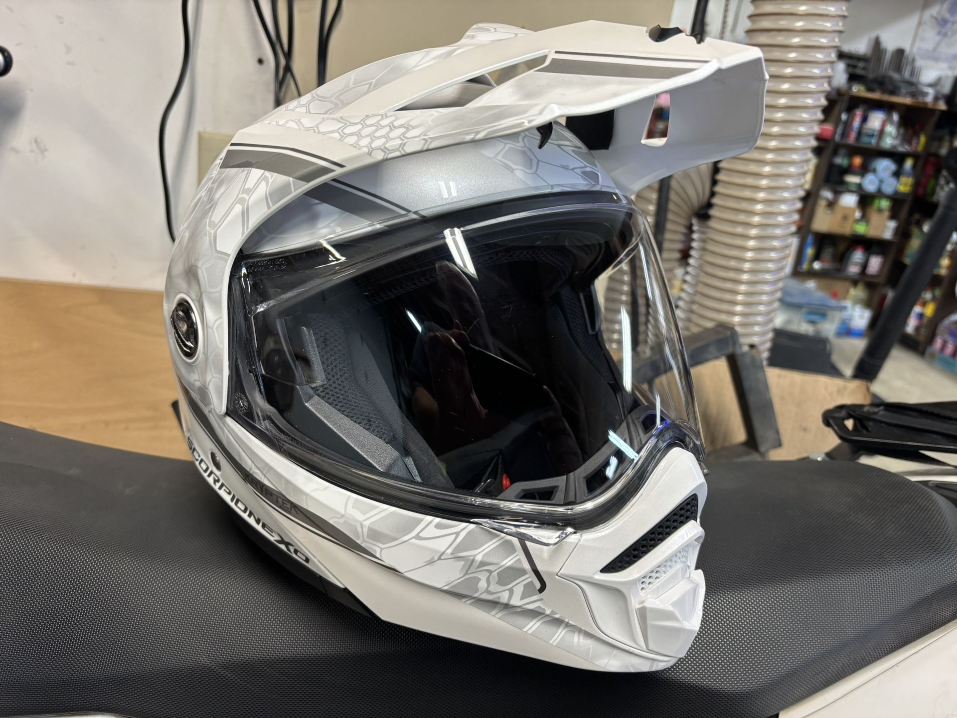 Scorpion EXO -AT960 Modular helmet