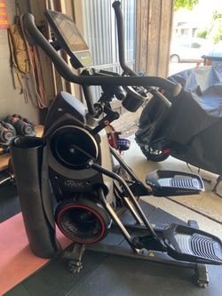 Bow flex Max Trainer M9