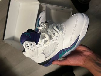 Jordan 5 grape