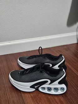 Nike Air Max Dn Sneakers Black White