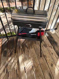 Electric Bbq grill barely used